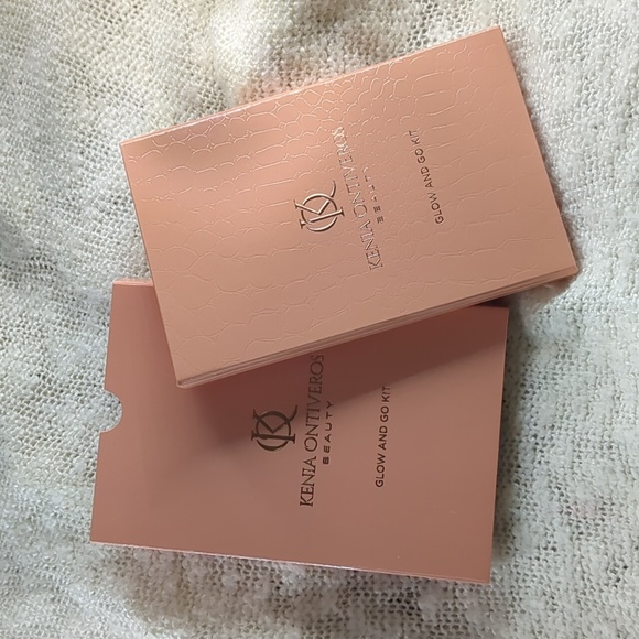 KENIA ONTIVEROS BEAUTY Glow and Go Kit, 17.7g/0.63oz - Picture 10 of 11